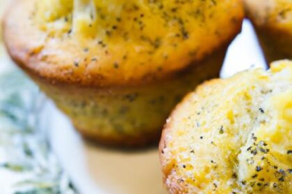 Zesty Lemon Poppy Seed Muffins: A Bright, Fresh Recipe
